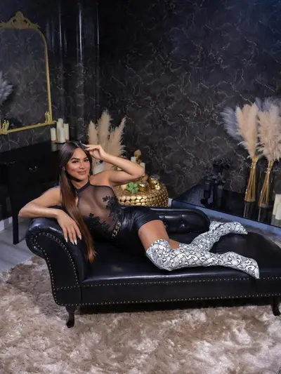 SIENA, ESCORT TRANS VENEZOLANA DE 28 AÑOS EN AMETZOLA, BILBAO