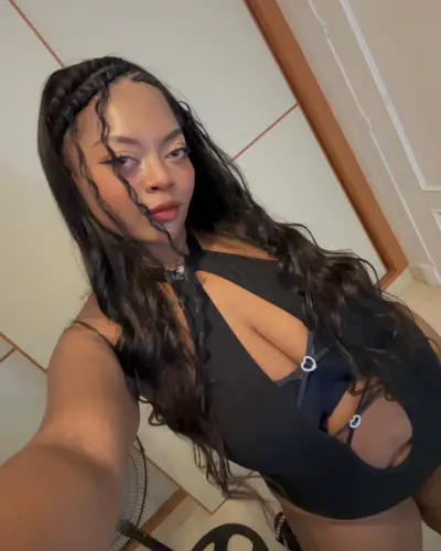 ANGELA, 27 AÑOS, ESCORT COLOMBIANA EN GIJON