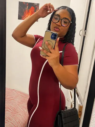 VALENTINA, 27 AÑOS, ESCORT COLOMBIANA EN BARCELONA